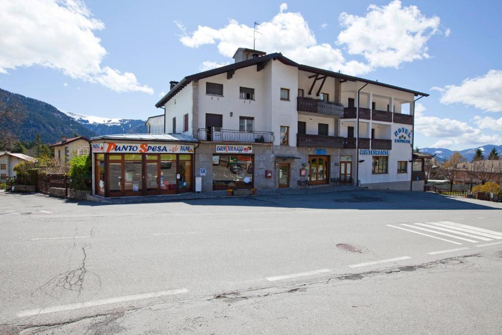 Hotel Migliorati Castione della Presolana Eksteriør bilde